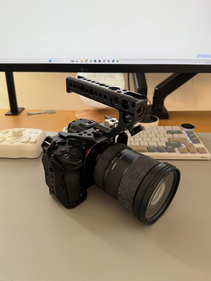 Sony A7S III + SmallRig Cage + Battery – Excellent Condition