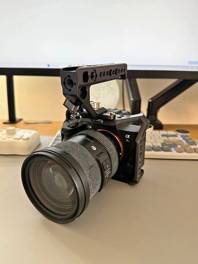 Sony A7S III + SmallRig Cage + Battery – Excellent Condition
