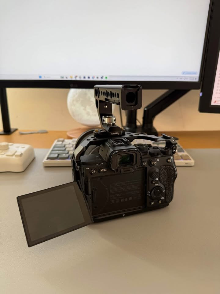 Sony A7S III + SmallRig Cage + Battery – Excellent Condition