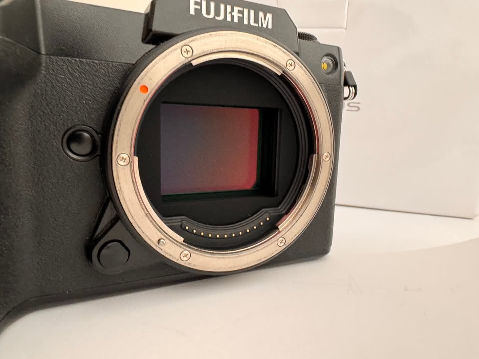 Fuji GFX 100S - Low Shutter Count 264