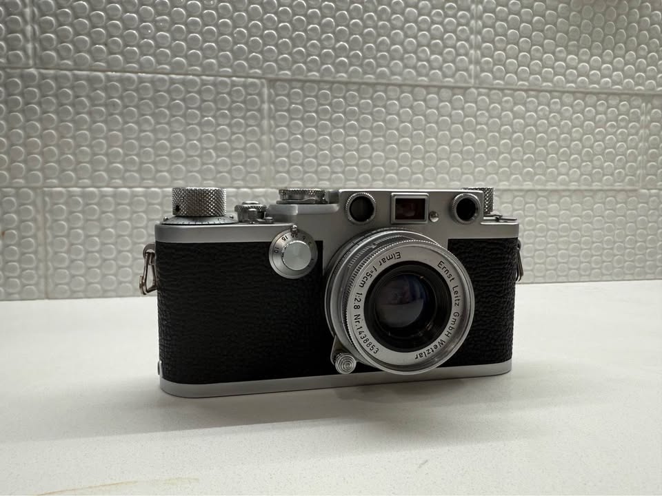 Leica IIIf Red Dial Rangefinder Kit – Classic Collectible