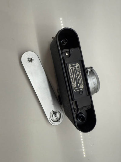 Leica IIIf Red Dial Rangefinder Kit – Classic Collectible