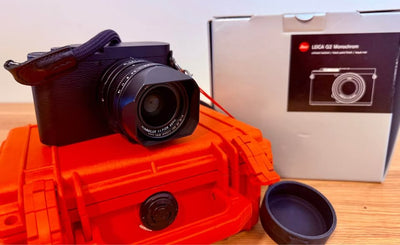 Leica Q2 Monochrom – Full Box, Accessories Included
