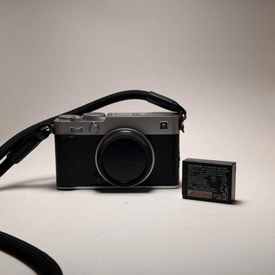 Fujifilm X-E5 – Like New