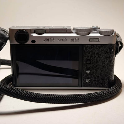 Fujifilm X-E5 – Like New